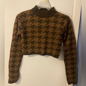 Brown houndstooth sweater crop top
